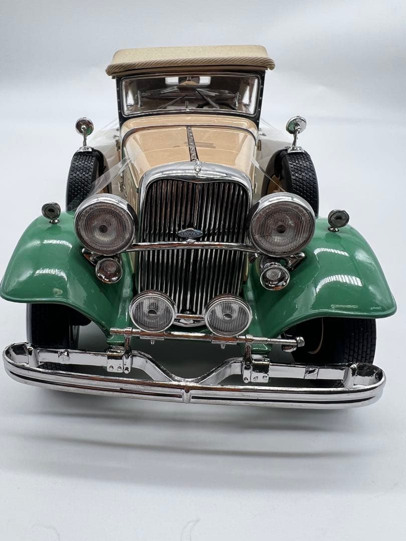 No320ミニカー1/18 Ford Lincoln KB Top Up