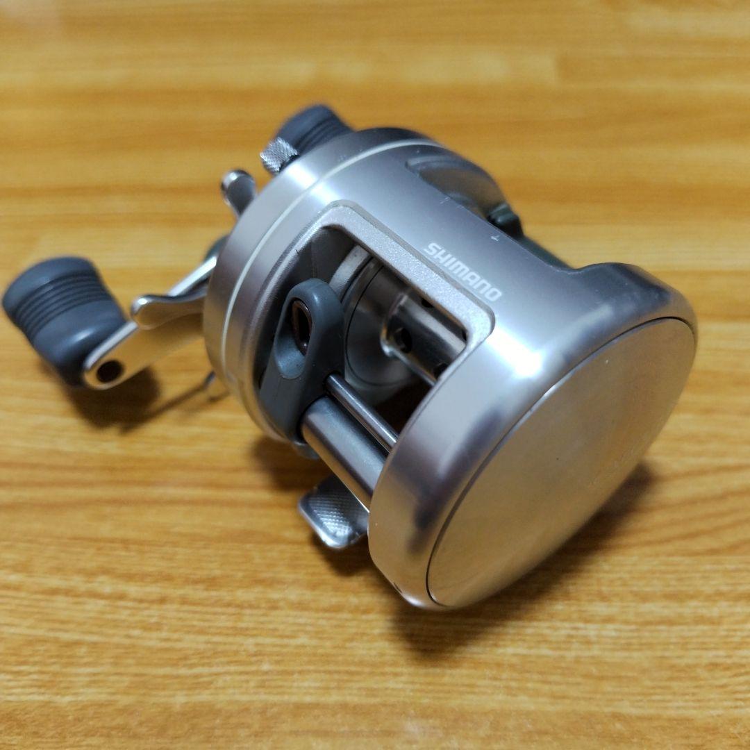 ☆ シマノ　☆カルカッタ 200