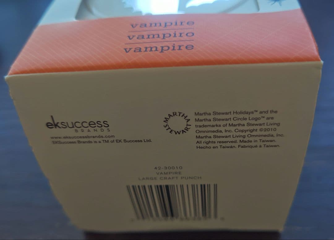 マーサスチュワート クラフトパンチ vampire バンパイア ハロウィン