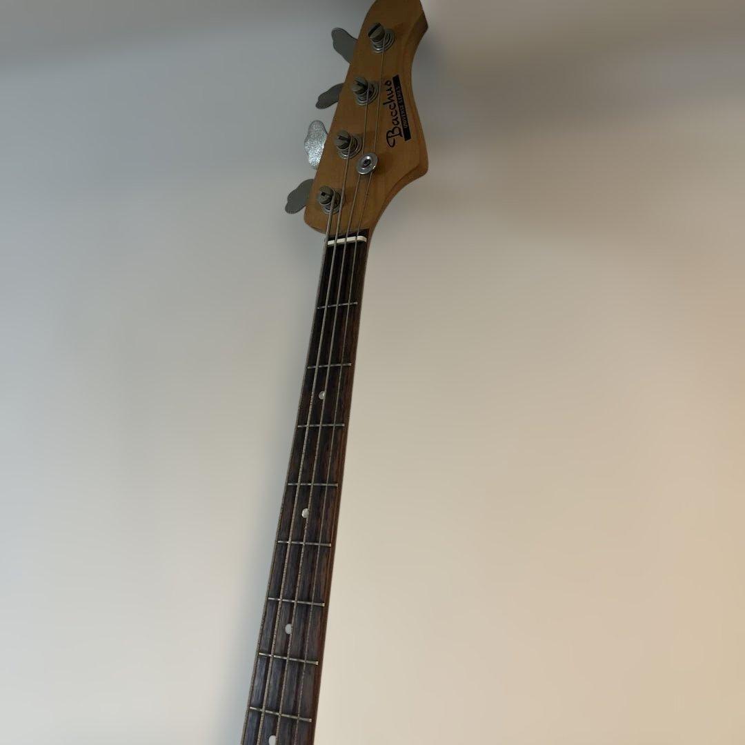 エレキベース bacchus