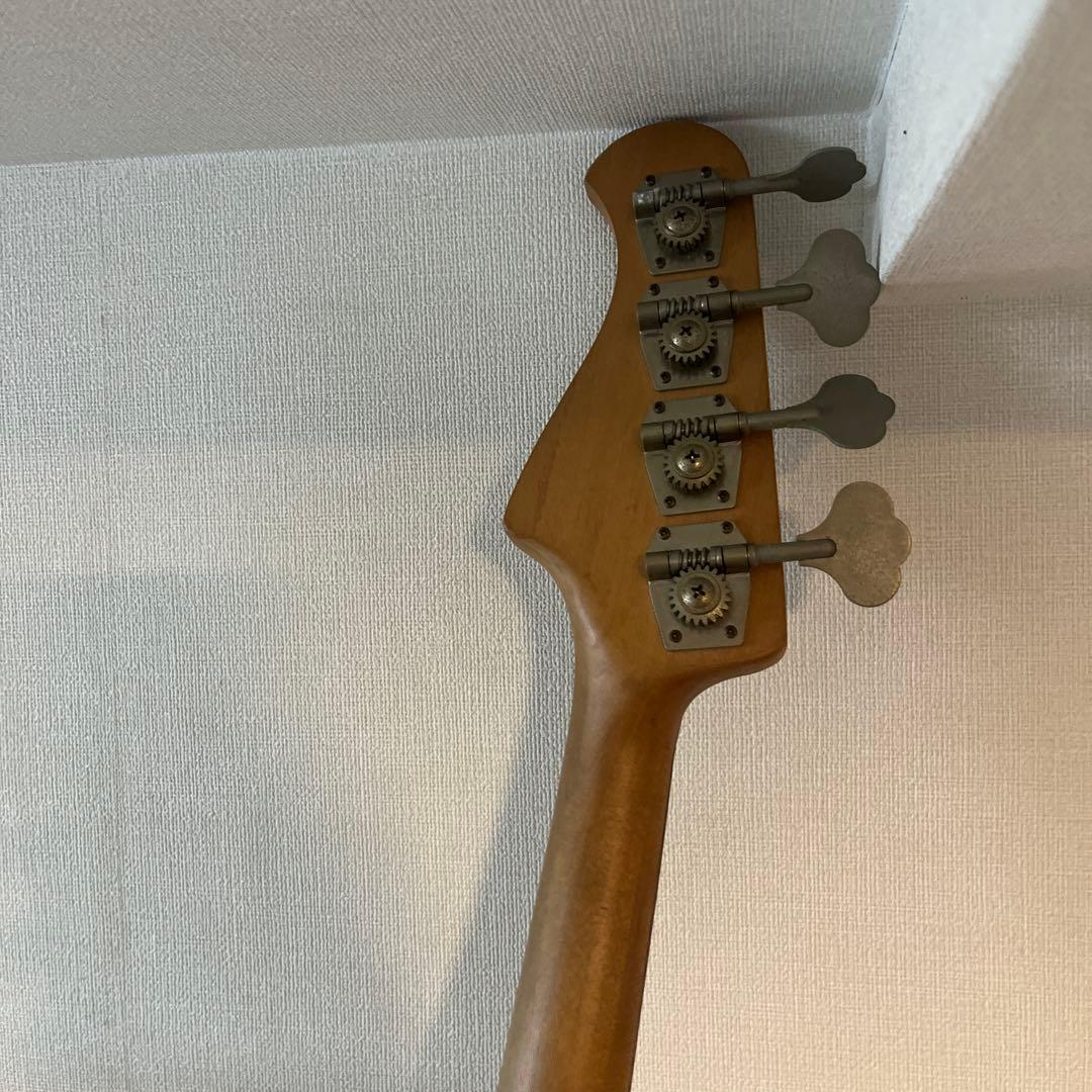 エレキベース bacchus