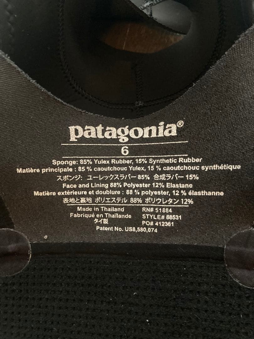 patagonia フルスーツ ブラック