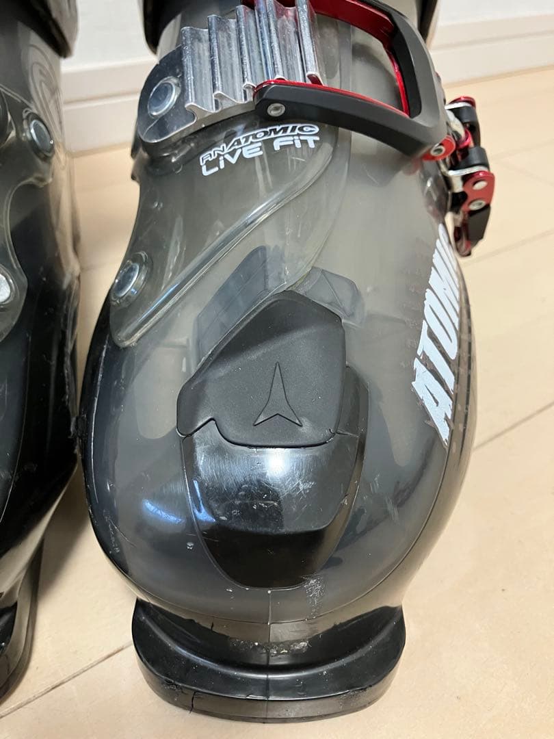 ATOMIC LIVEFIT 50 アトミック　26.0cm スキーブーツ