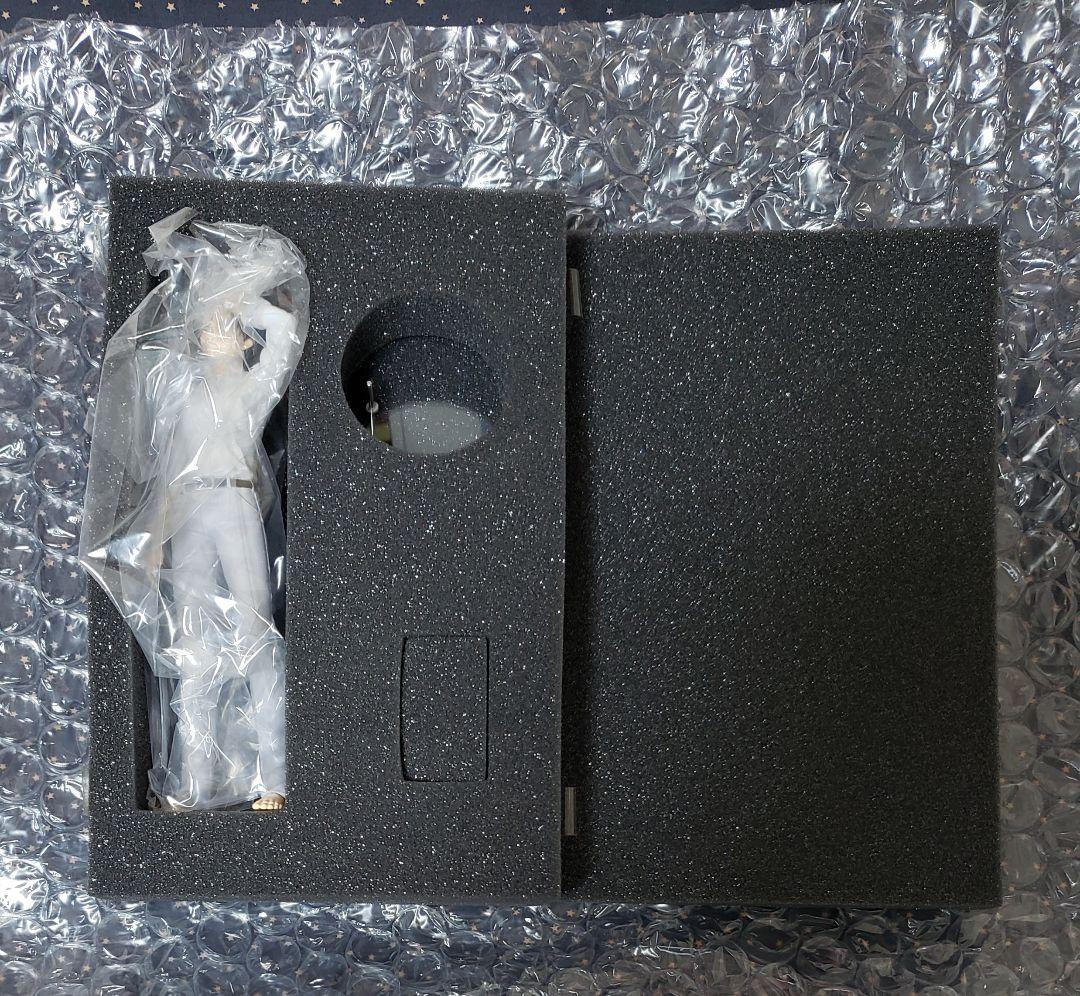 進撃の巨人 リヴァイ 1/8 PMMA&PU完成品　フィギュア　未開封