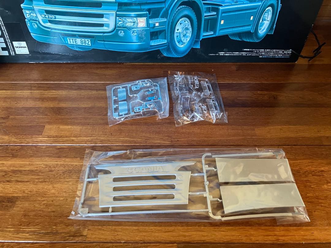 タミヤ1/14 スカニア キャビン