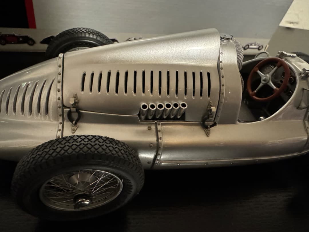 自動車 CMC 1/18 Auto Union Typ D
