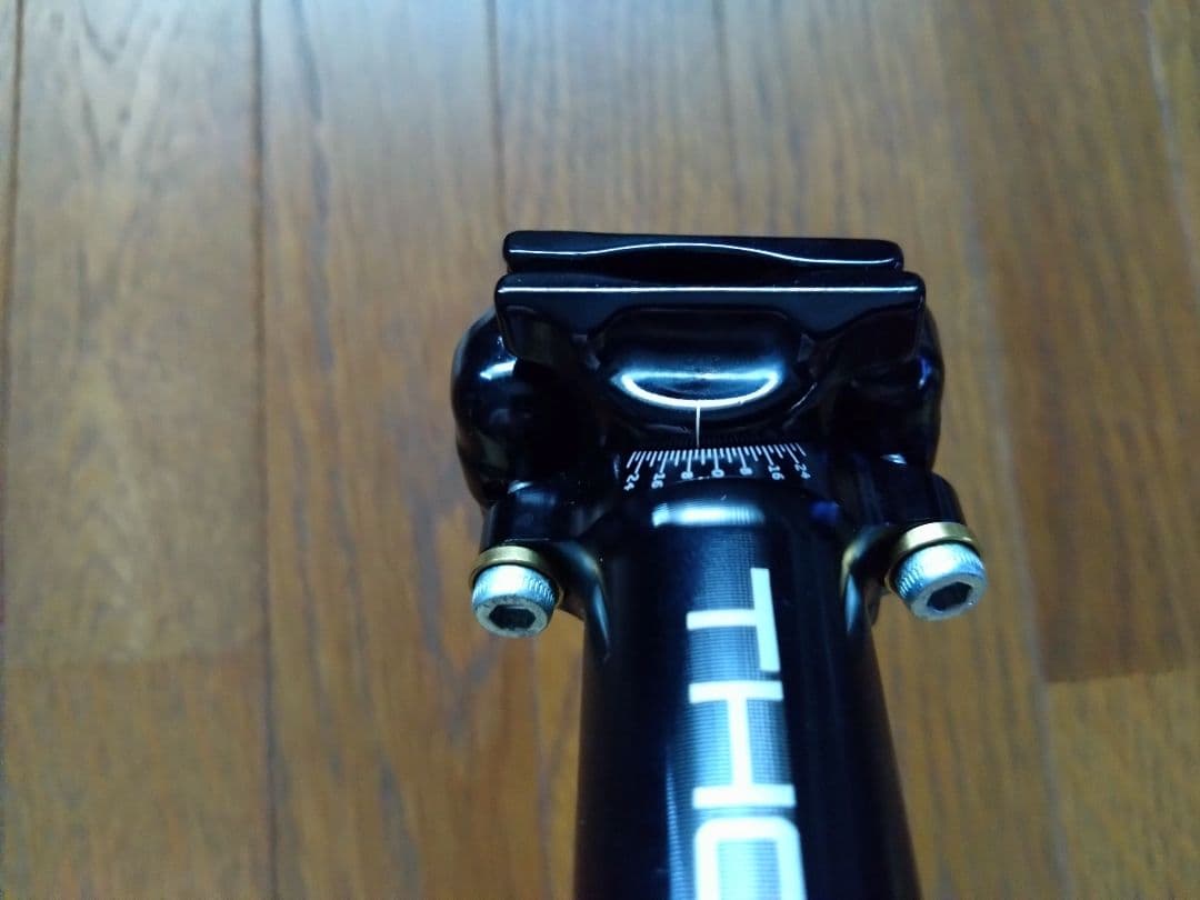 THOMSON Masterpiece シートポスト 27.2mm ブラック