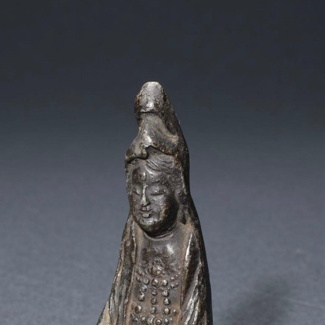 観音坐像　仏像　金属　骨董　R1679