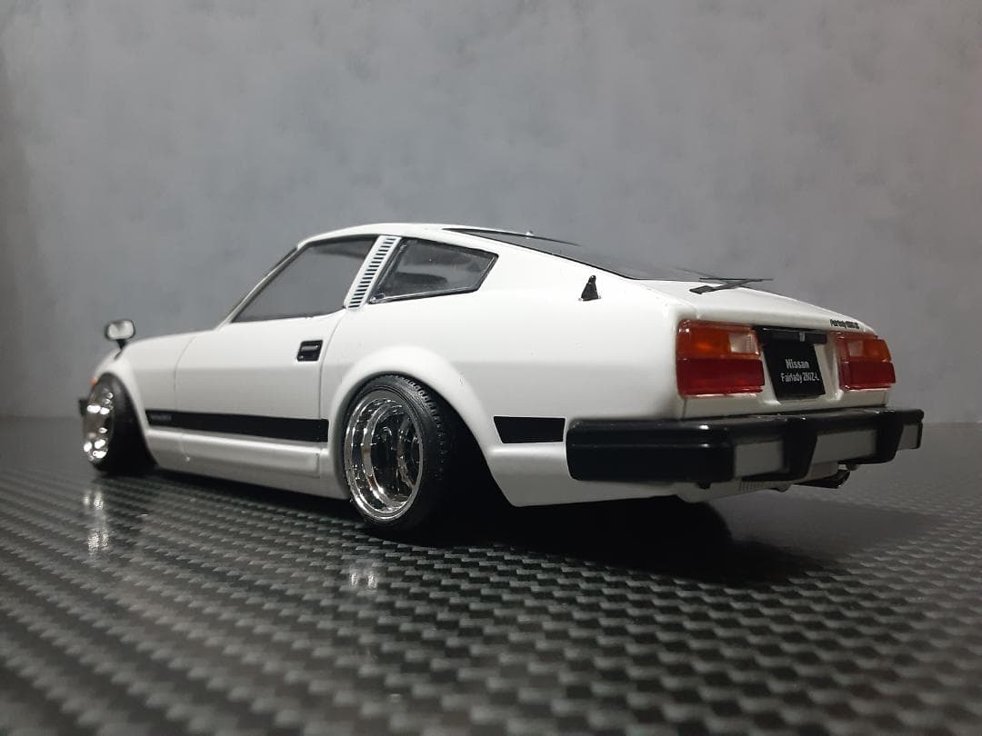 Hachette 1/24 フェアレディ280Z-L カスタム改 ローダウン