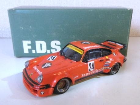 特価 F.D.S. (1/43) ポルシェ 934RSR