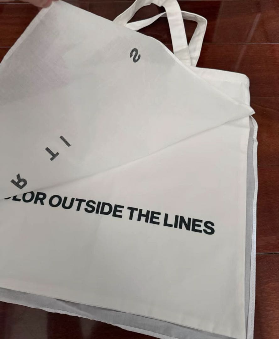 CORTIS デビュー ポップアップ 限定 バッグ