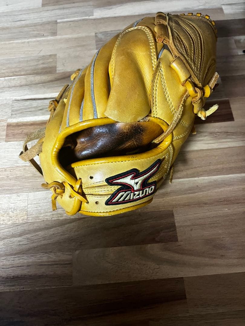 Mizuno Victory Stage 軟式グローブ 右投げ用