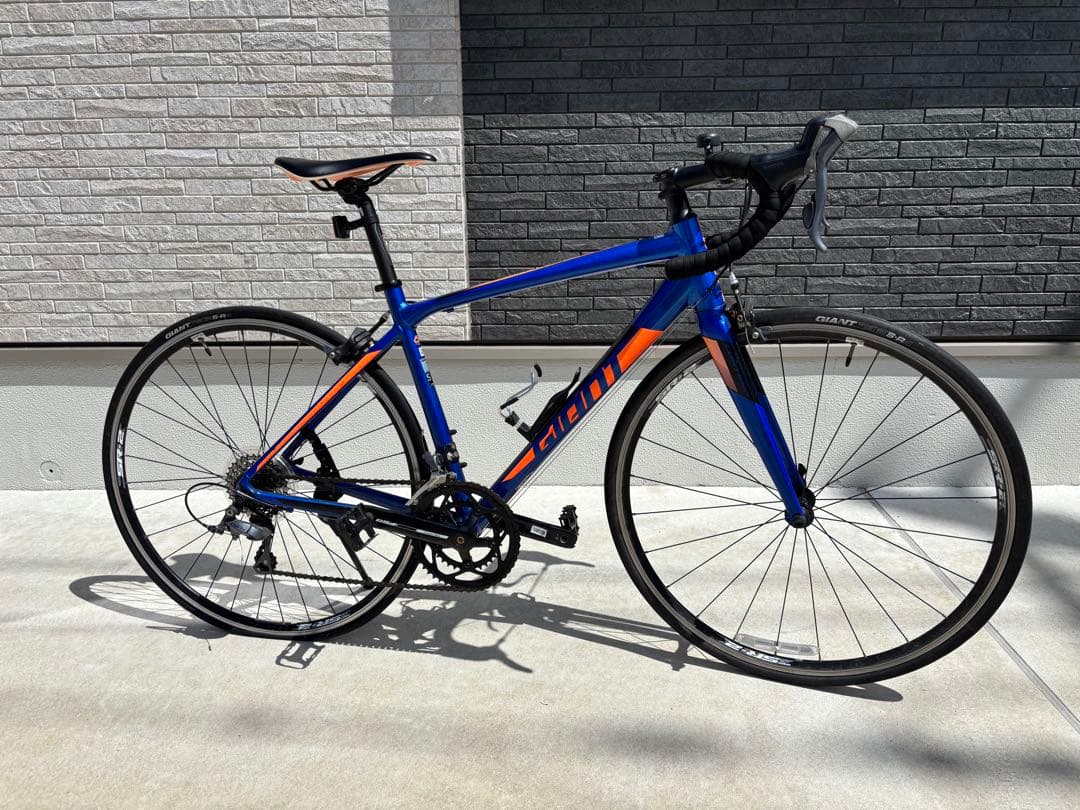 giant ジャイアント 2017 アルミロードバイクCONTEND2