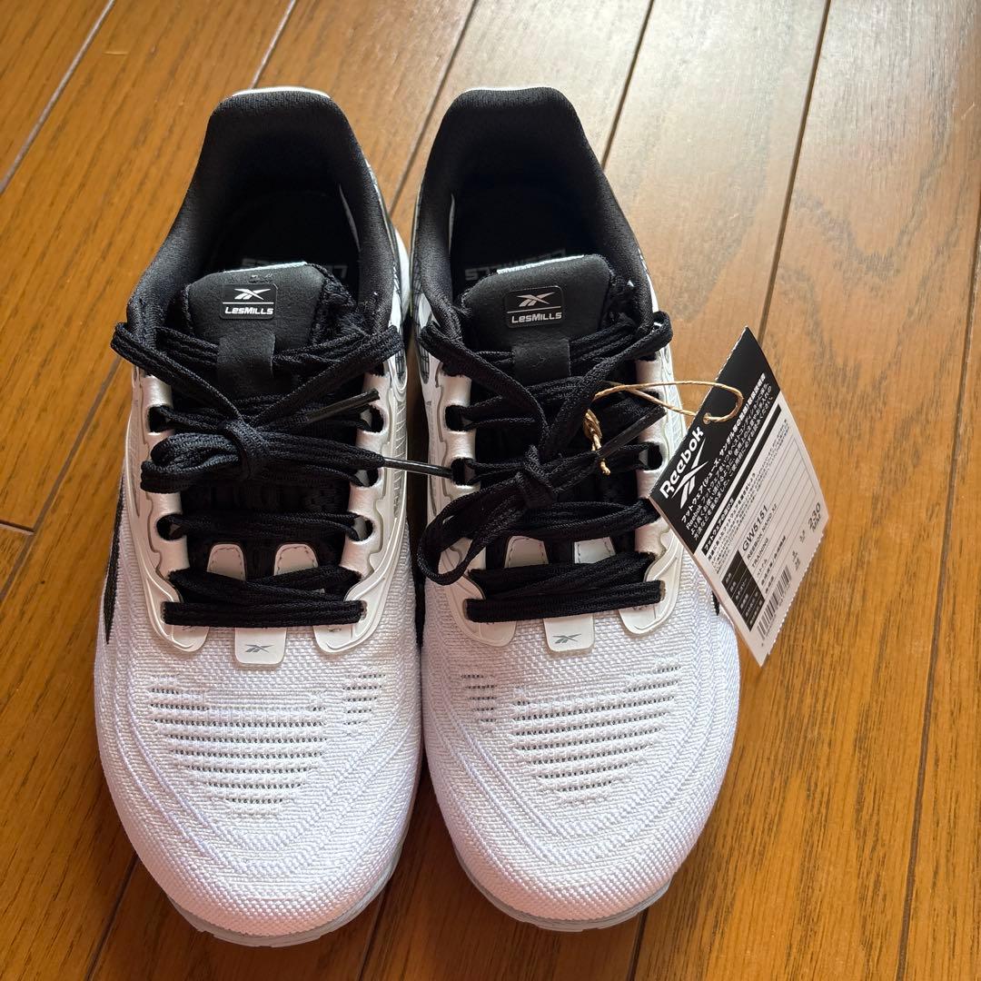 23センチ　新品未使用　ナノx2 レズミルズ　lesmills レスミルズ