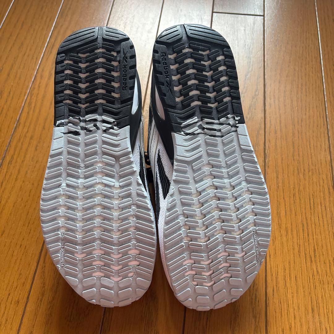 23センチ　新品未使用　ナノx2 レズミルズ　lesmills レスミルズ