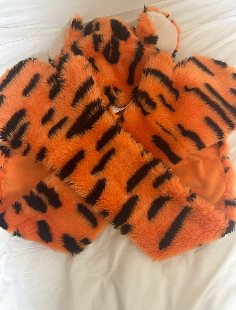 ディズニーティガーマフラーキャップ