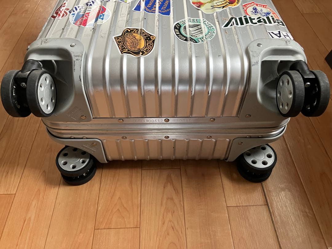 ♦️まもなく掲載終了‼️RIMOWA リモアTOPASトパーズ 45Lキャリーケース