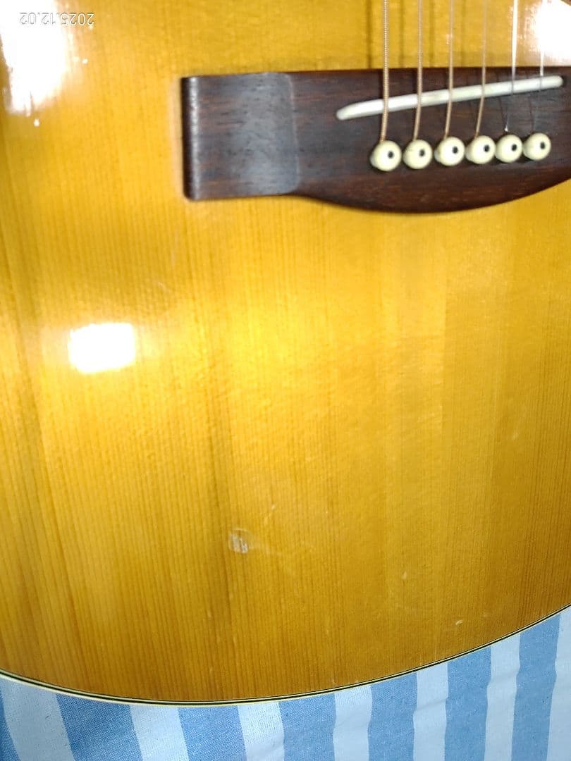 YAMAHAのジャパンヴィンテージ000サイズアコースティックギターFG-302