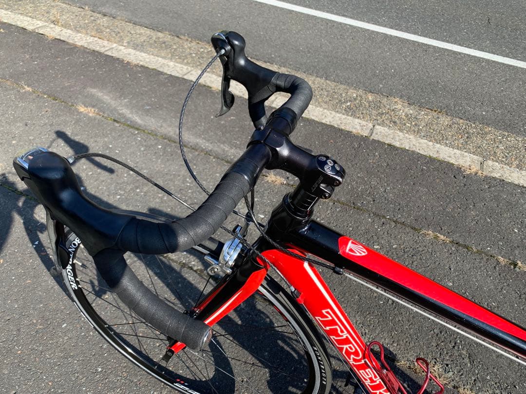 【即乘】送料無料TREKカーポンロードバイクRACE BONTRAGER 18速