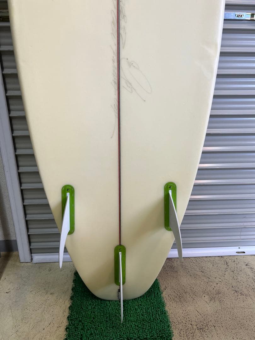 ショートボード 5'11\" フィン・リーシュ・ケース付き