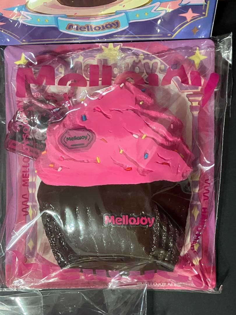 お*お様 メロジョイ　スクイーズ　カップケーキか？　大福シリーズ　キウイ　3点セ