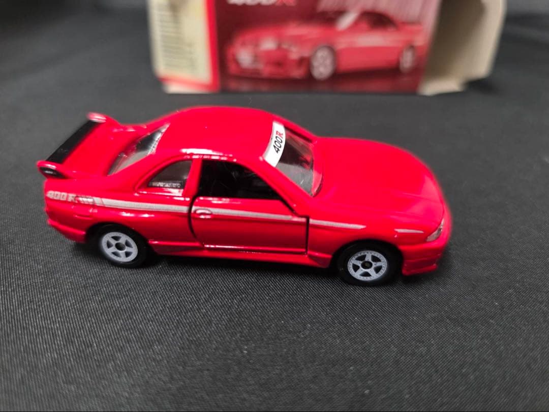 トミカ アイアイアド特注 ニッサンスカイラインGT-R R33