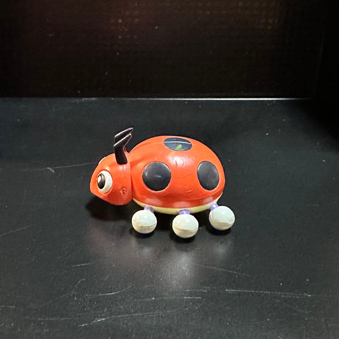 Pokémonモンコレ　進化セット『レディバ／レディアン』初期　TOMY製