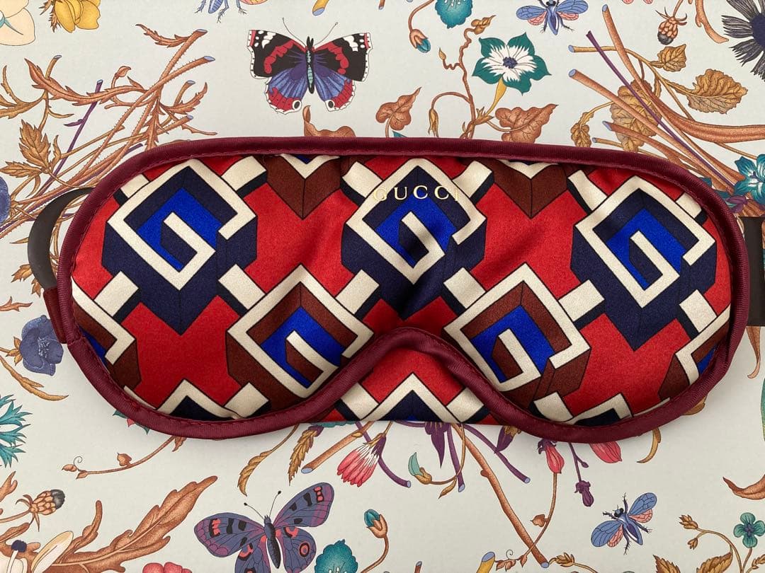 新品 グッチ　ジオメトリック　アイマスク　キューブ　ギフト