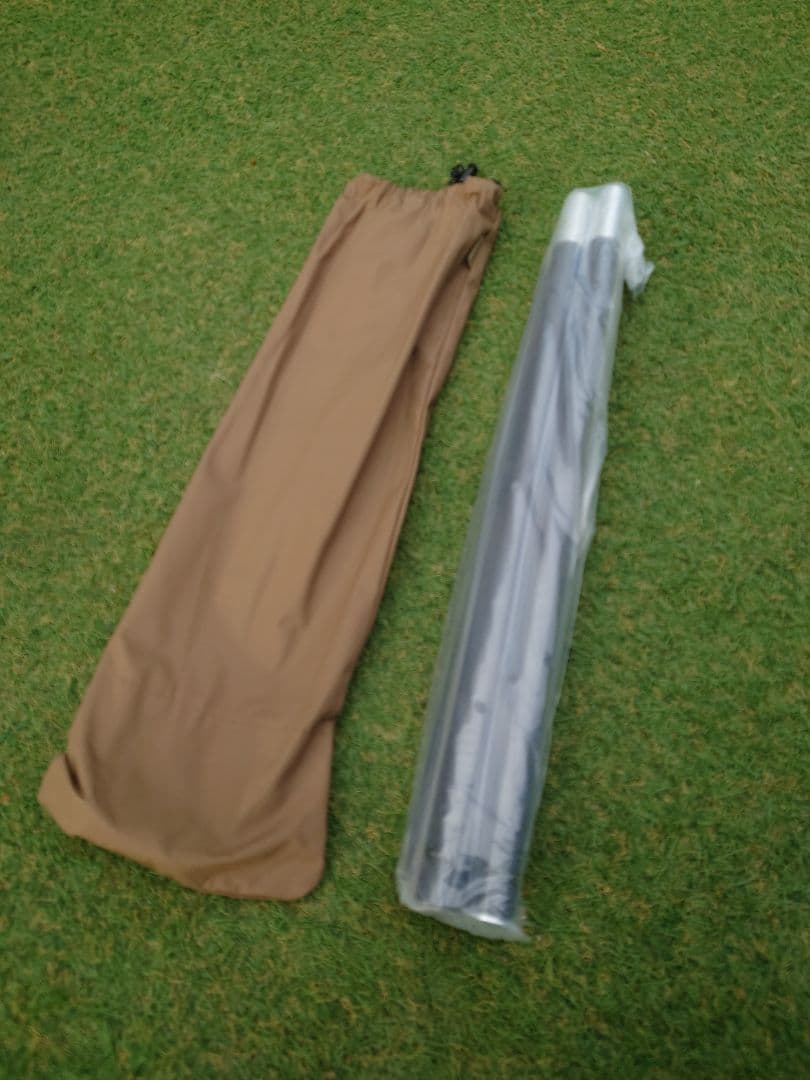 OETIGRIS キャンプテント PYRAMIS　煙突穴付き