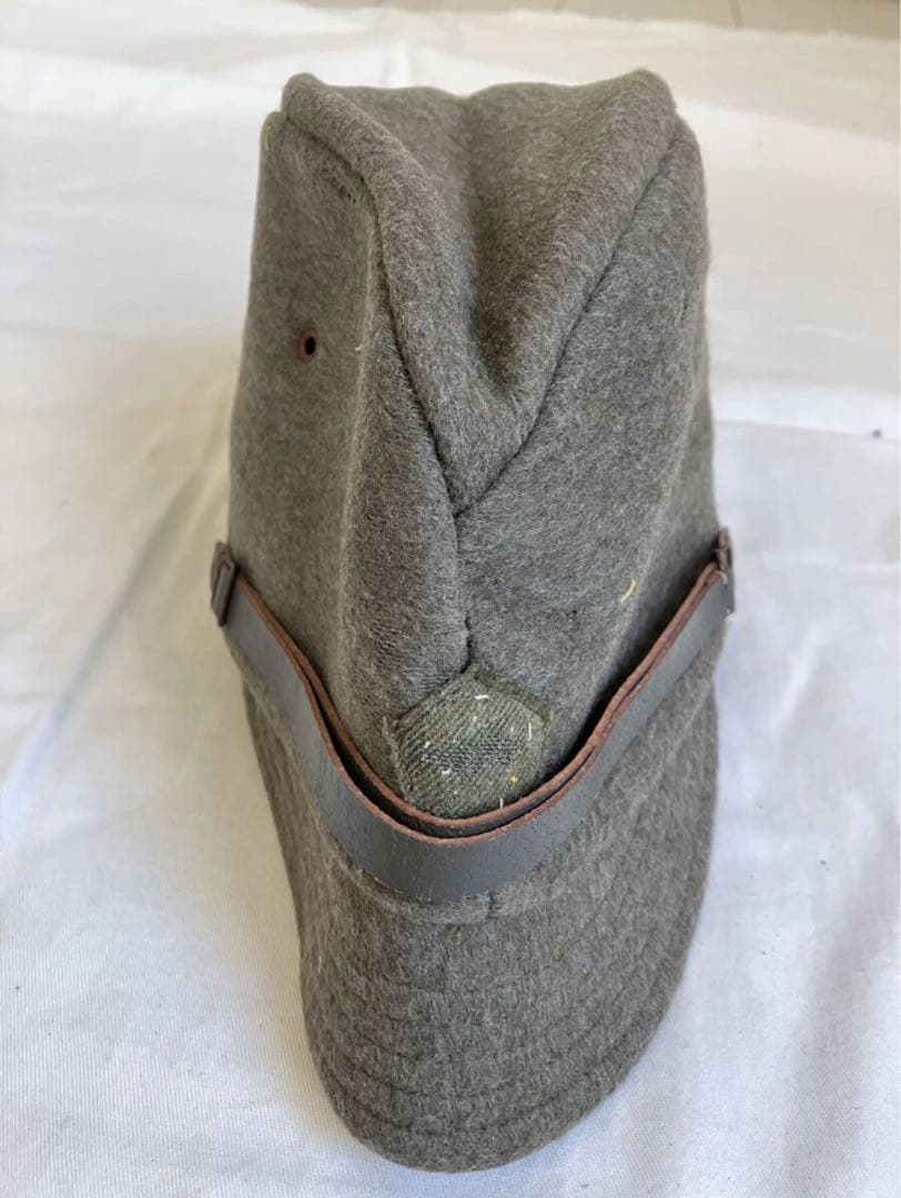 旧日本軍陸軍将校冬用略帽前星章欠なるもサイズ大きめ58〜後調節紐60cmまで可能