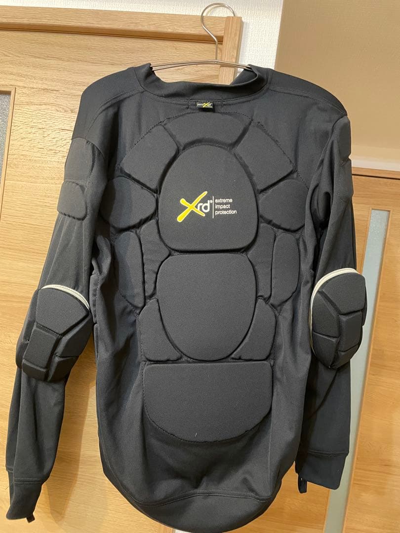 eb's xrd プロテクター　ジャケット