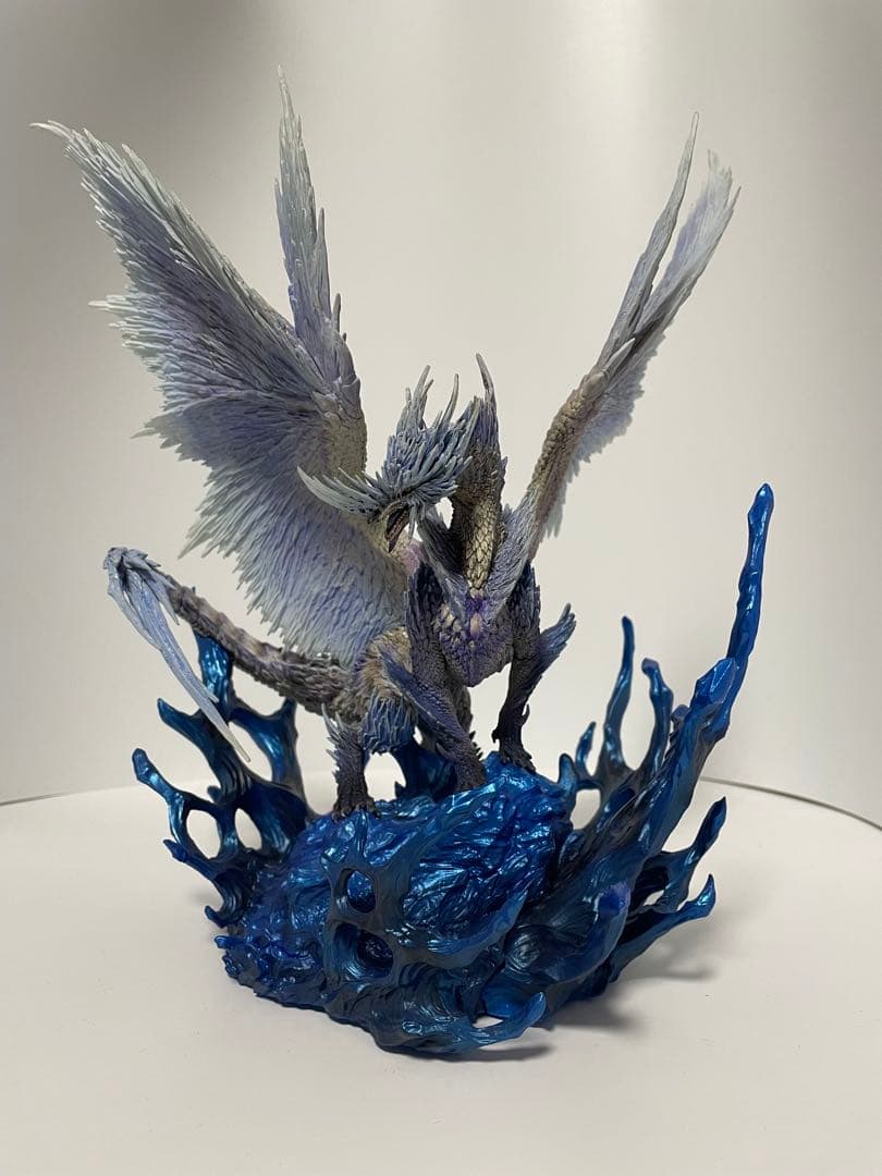 クリエイターズモデル イヴェルカーナ　フィギュア　モンスターハンター　モンハン