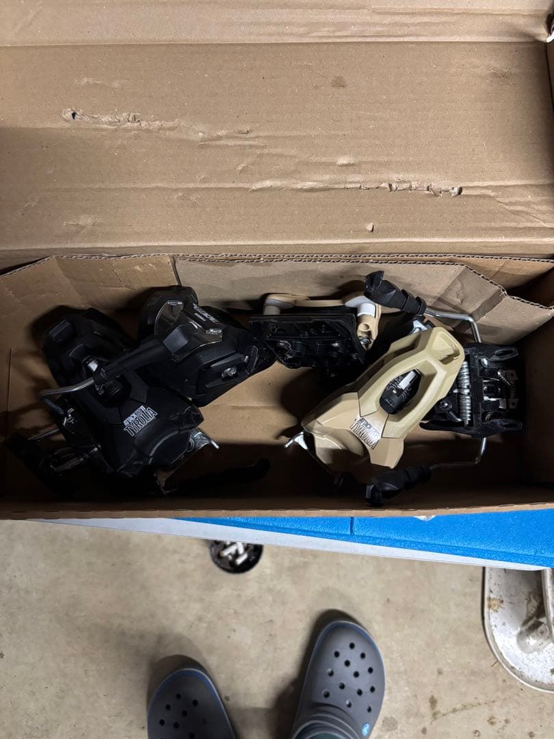 チロリアattackLTY11 ブレーキ110mmスキー ビンディング