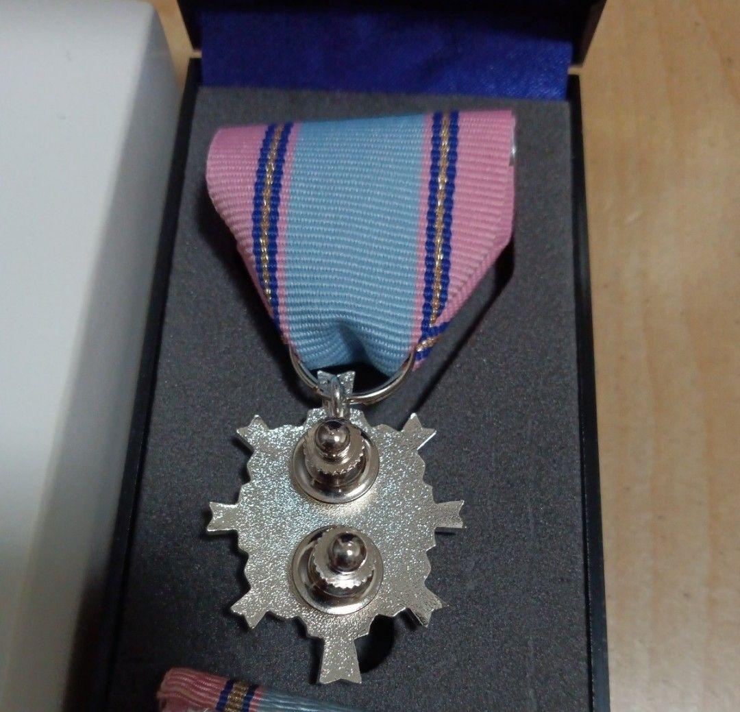 【激レア 美品】第四級 防衛功労章 第11号賞詞 防衛記念章 現行タイプ 勲章