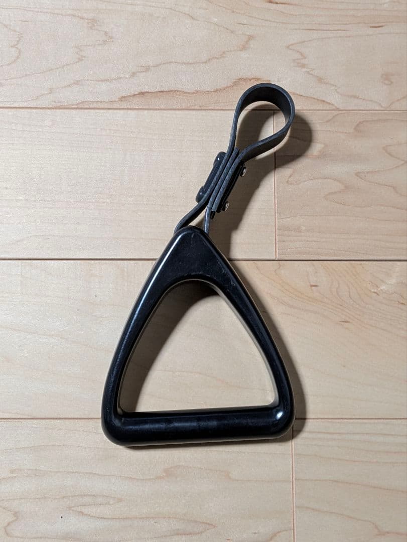 吊り革 黒色 鉄道部品