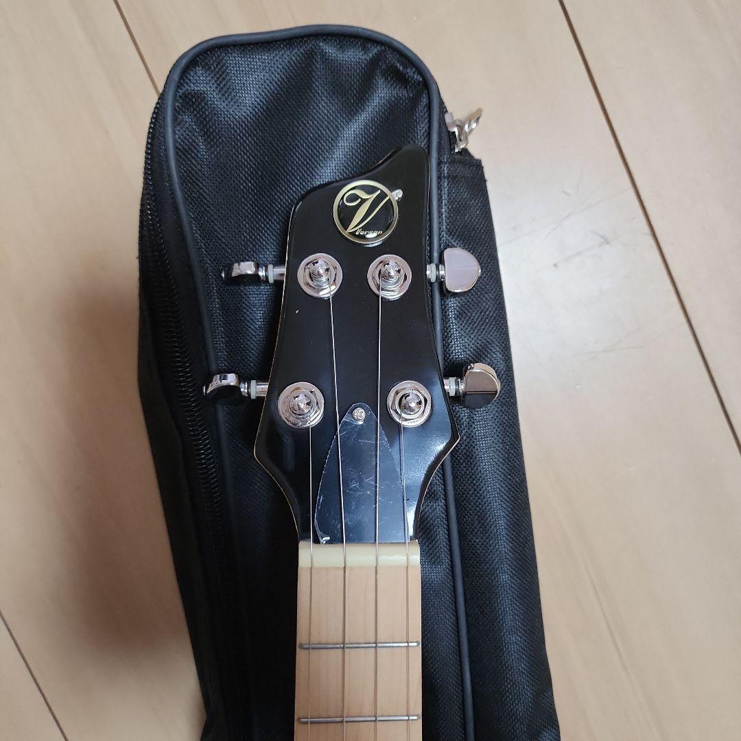 4弦 エレキギター ミニ ブラック バスウッド