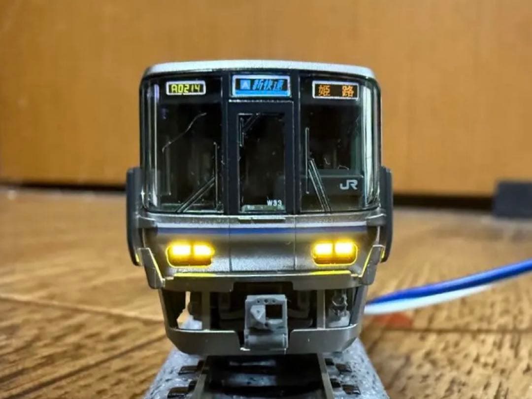 KATO 10-1678 223系2000番台〈新快速〉8両セット