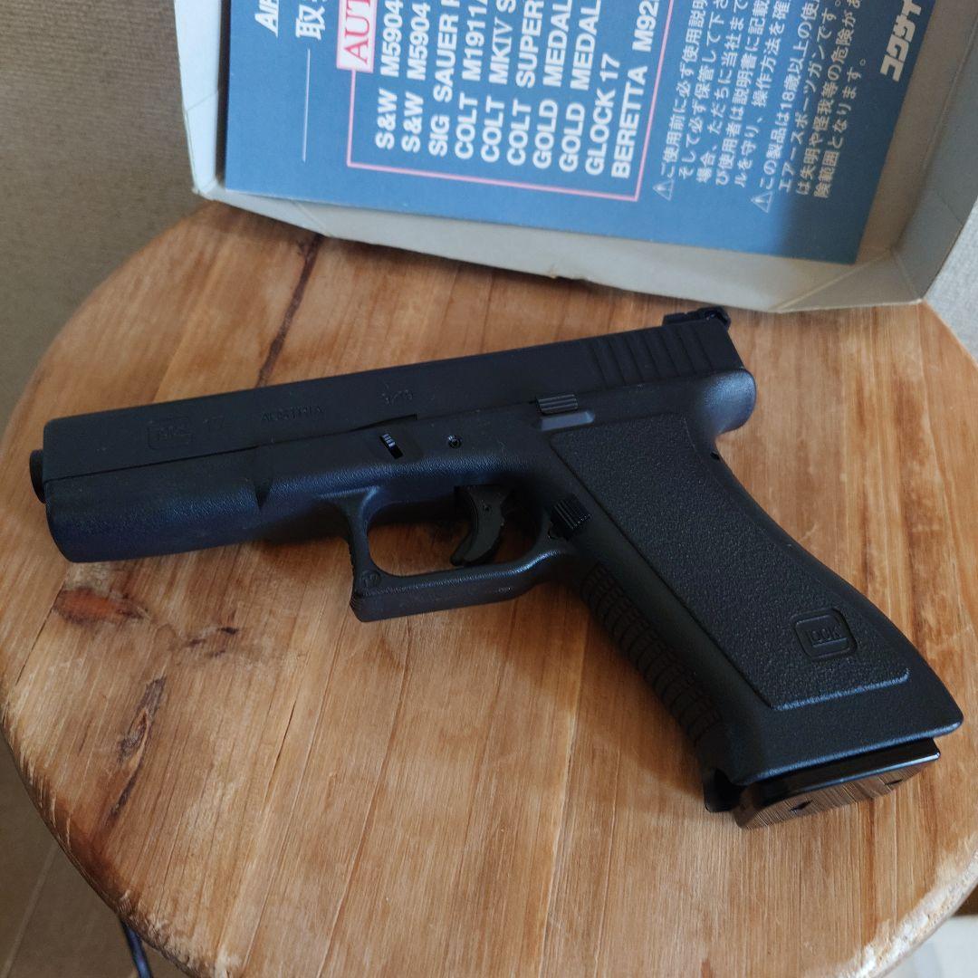 トイガン GLOCK17 NEW CONCEPT BLOWBACK MODEL