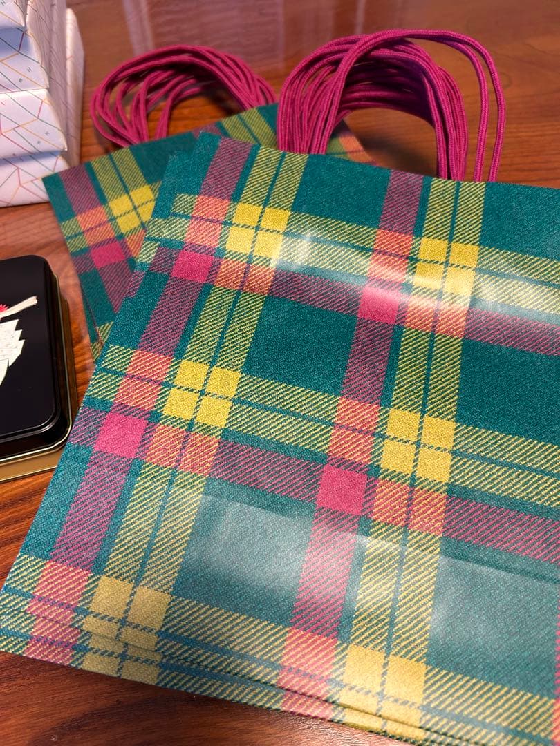 エコルセ　20個　本髙砂屋　東京国立博物館　限定ギフト　小野小町 缶