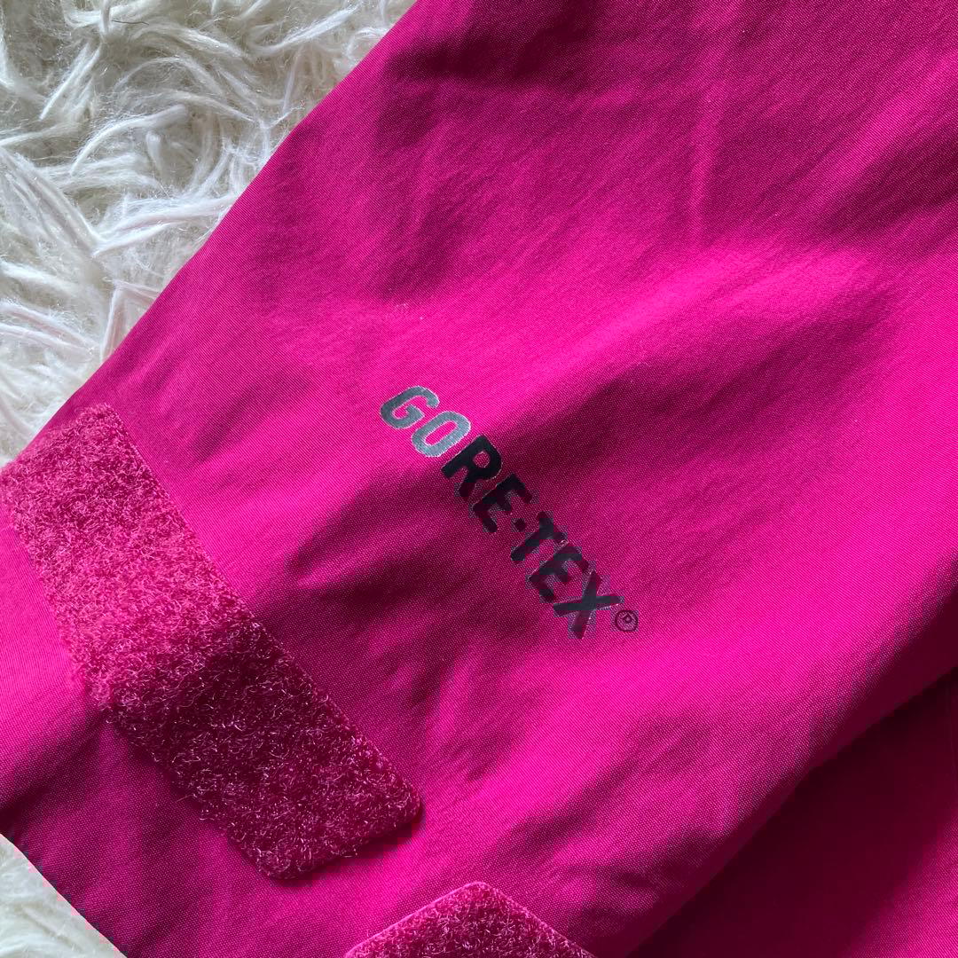 7J✨ak BURTON✨ゴアテックス スノボ ウェア ジャケット レディースS