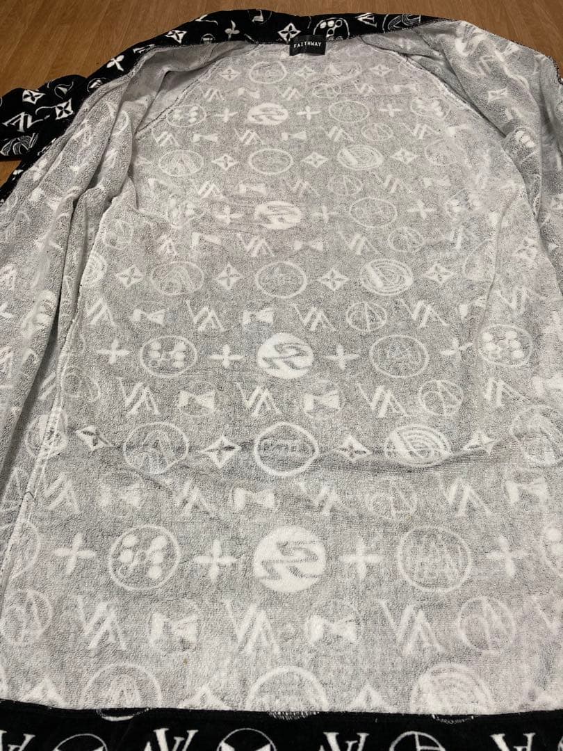 中森明菜さんバスローブ ディナーショーグッズ