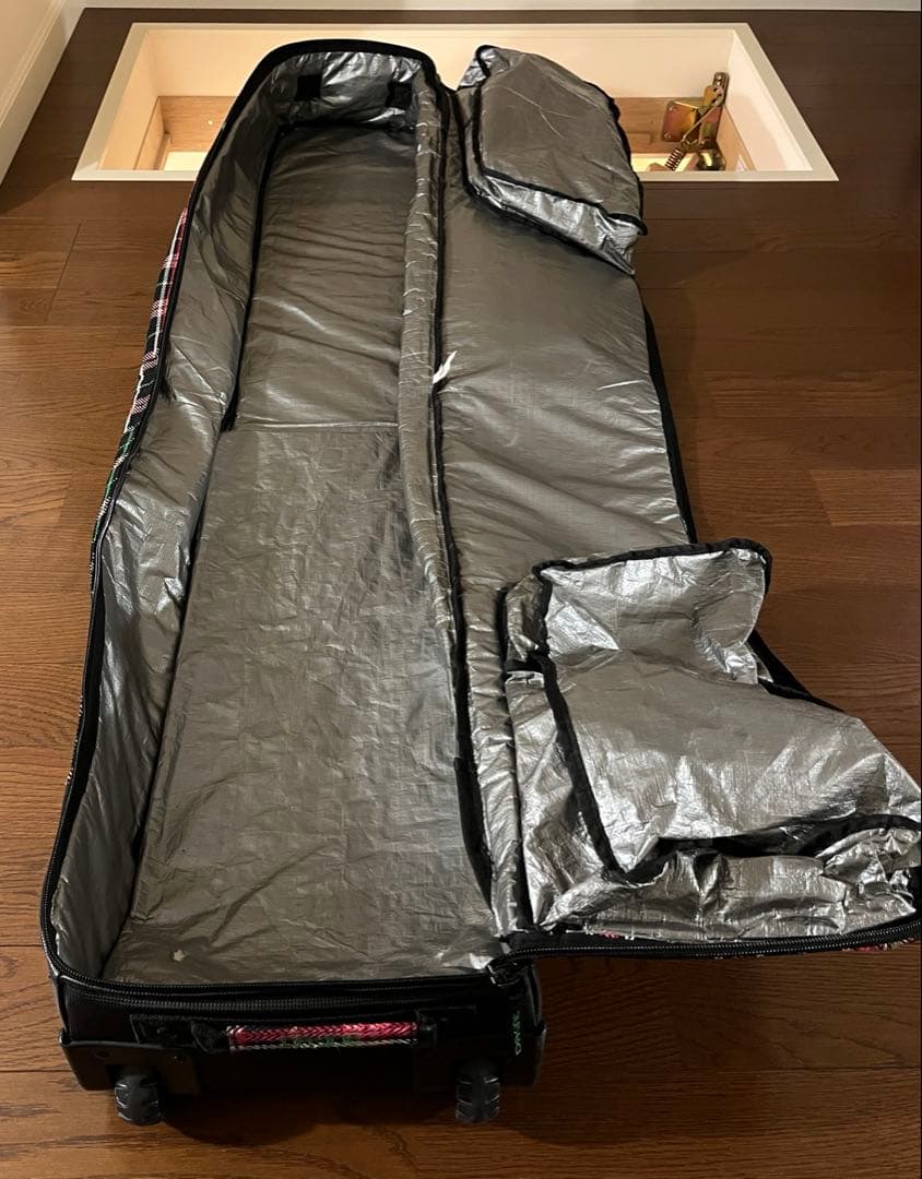 【美品】スノボバッグ⭐︎DAKINE⭐︎ オールインワン