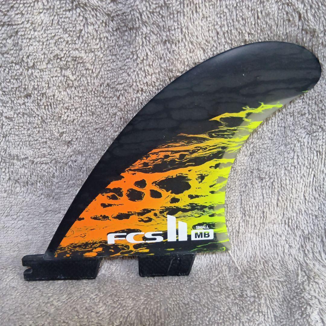 FCS2 MB(メイヘム)トライフィン Sサイズ　程度良好☆