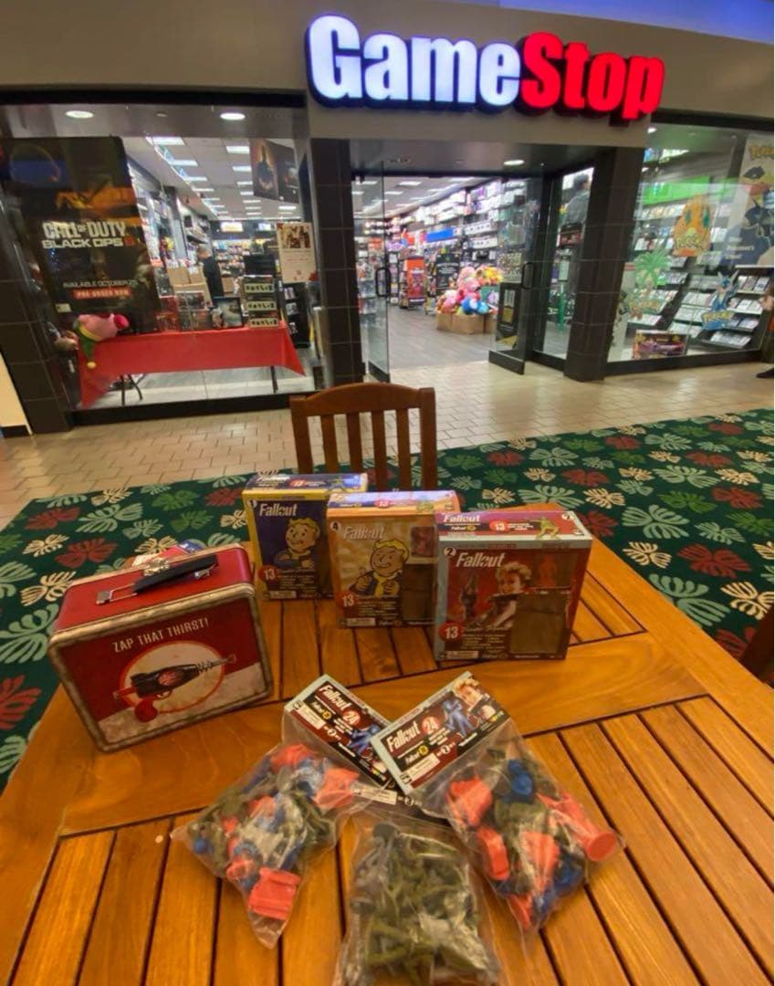 新品絶版　Fallout 76 フォールアウトフィギュア 13体セット