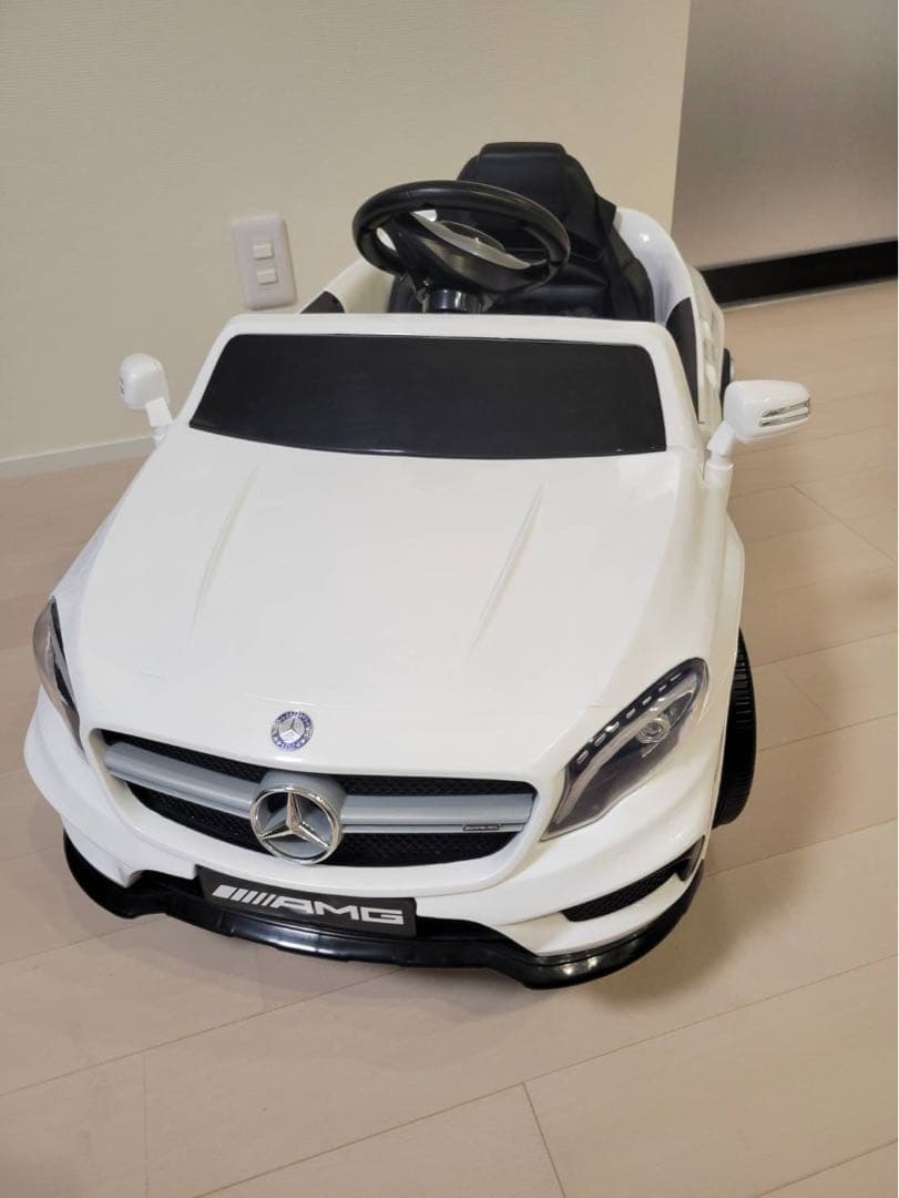 リモコン付き子ども用メルセデスベンツAMG GLA45 ラジコンカー