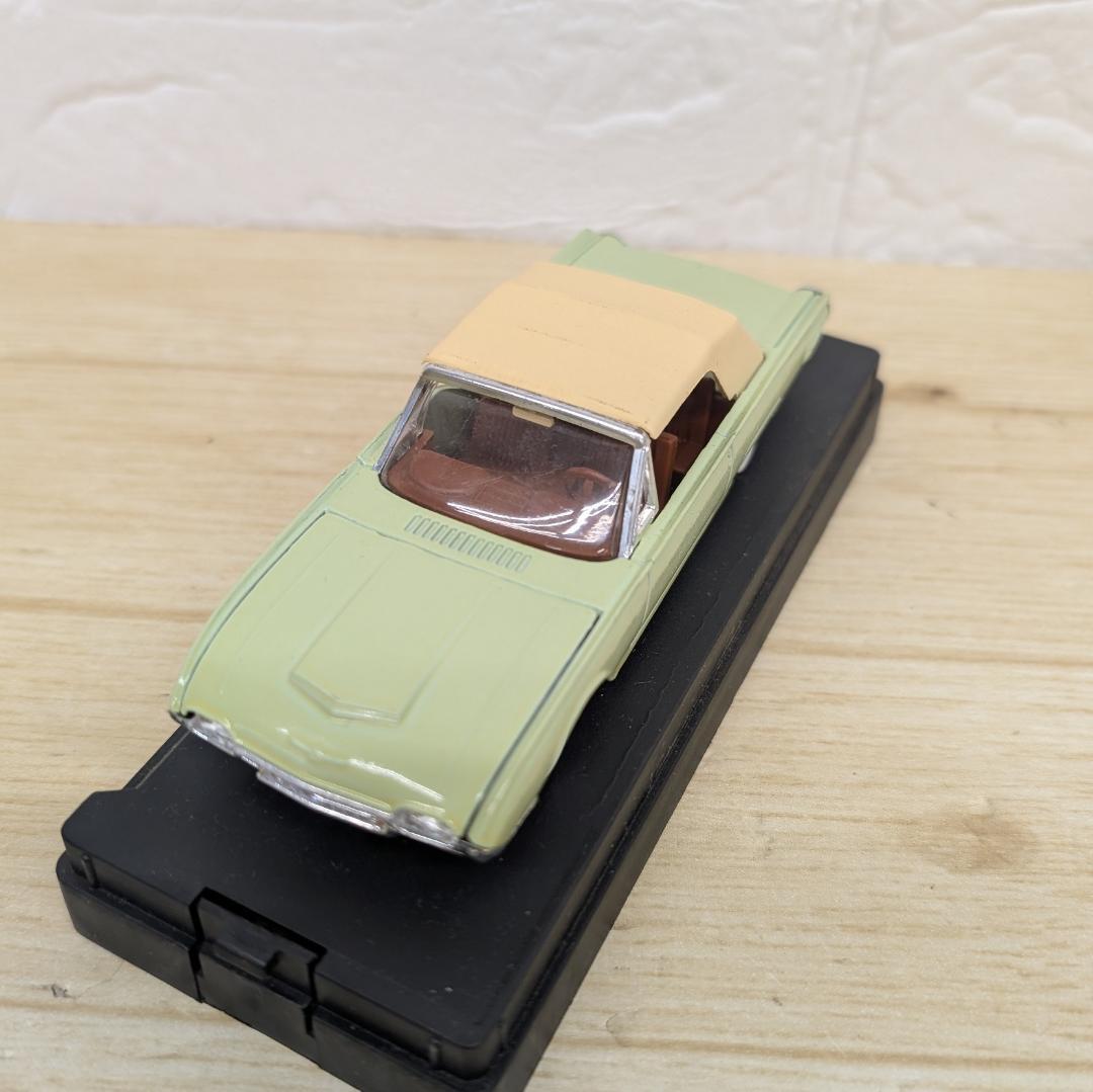 フォードサンダーバードsolido 4505 ford 61 フランス製　希少