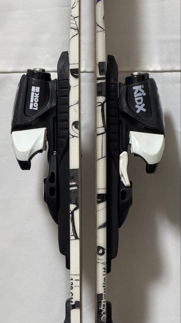 人気！ ROSSIGNOL スターウォーズ 子供スキーセット おまけストック付