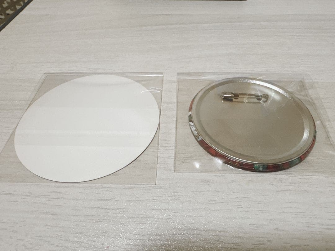 探鉱者 バトラーズカフェ 缶バッジ＆コースター クリスマス 本日限定値下げ