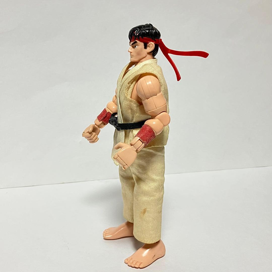 ストリートファイター　リュウ　可動式フィギュア　BANDAI 1993年 日本製