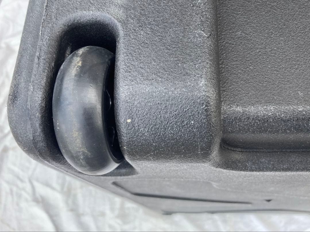 ラック　SKB 4U キャスター　取っ手付き